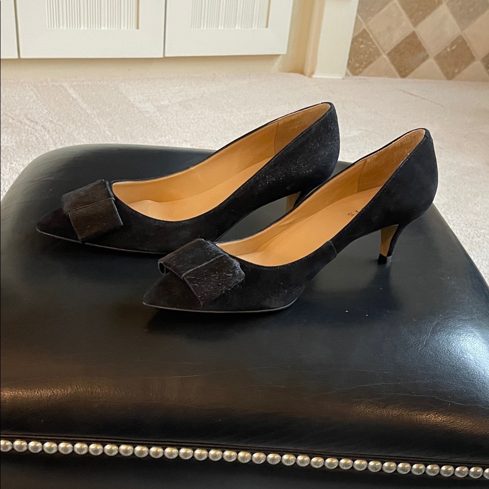 Talbots Elegant Black Heels with Bow Detail